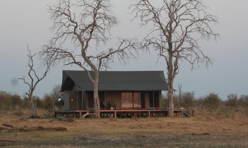 Nogatsaa Pans Lodge - Botswana