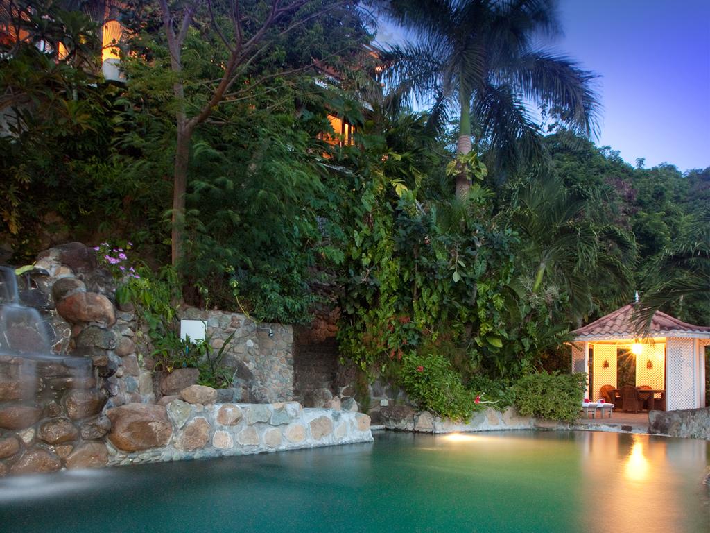 Firefly Resort Saint Vincent