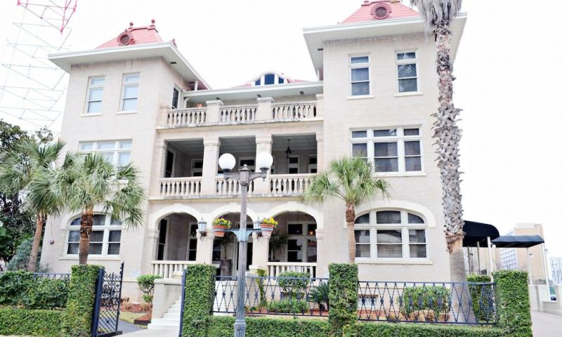 Hotel Havana San Antonio