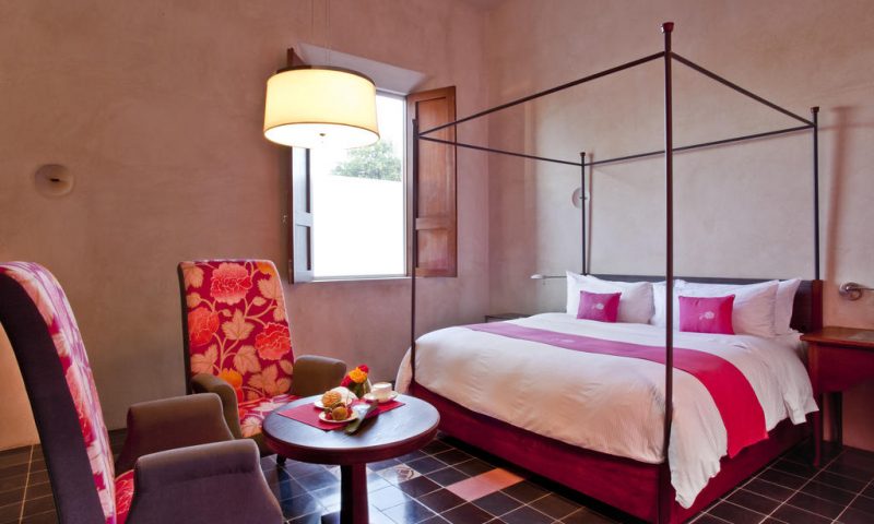 Rosas & Xocolate Boutique Hotel