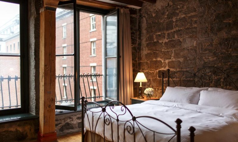 Auberge du Vieux-Port Montreal