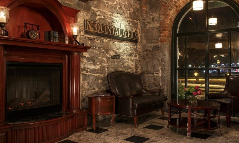 Auberge du Vieux-Port Montreal
