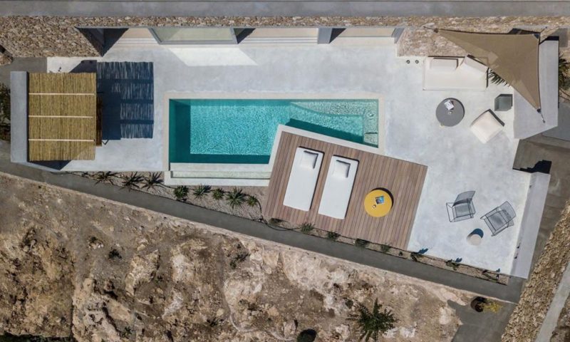 Santorini Heights Luxury Suites