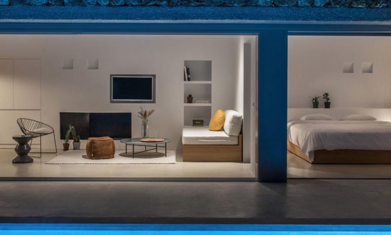 Santorini Heights Luxury Suites