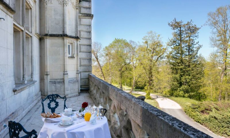 Château de Mirambeau
