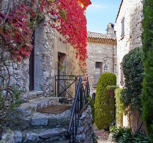 Chateau Eza