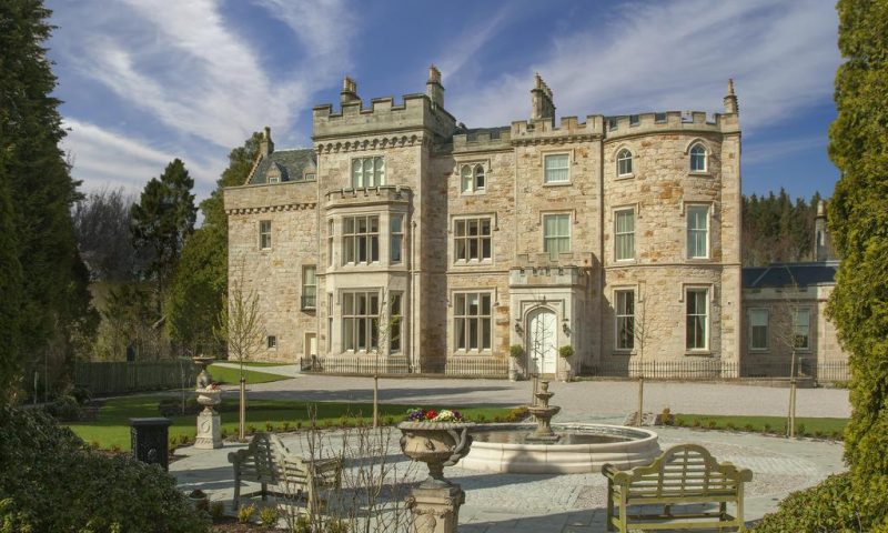 Crossbasket Castle