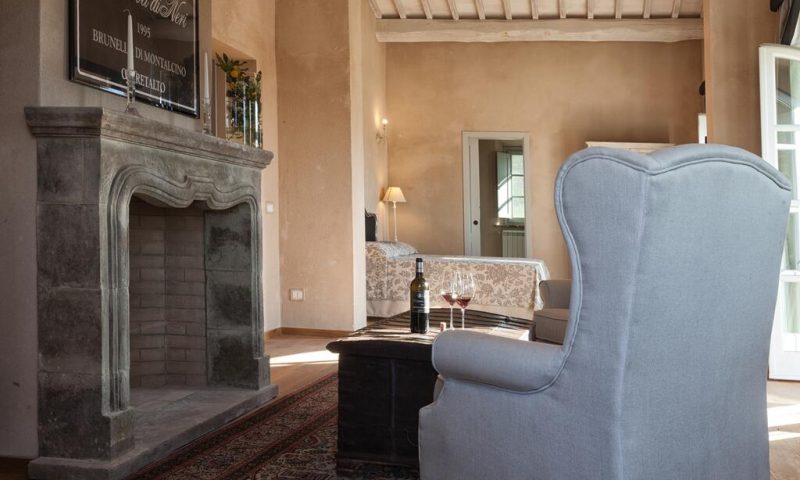 Casanova di Neri Wine Relais Montalcino