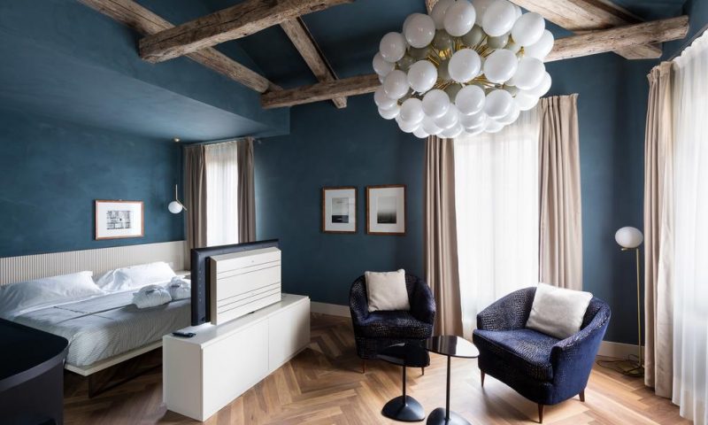 Liassidi Wellness Suites Venice