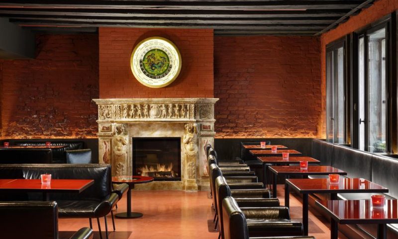 Hotel L