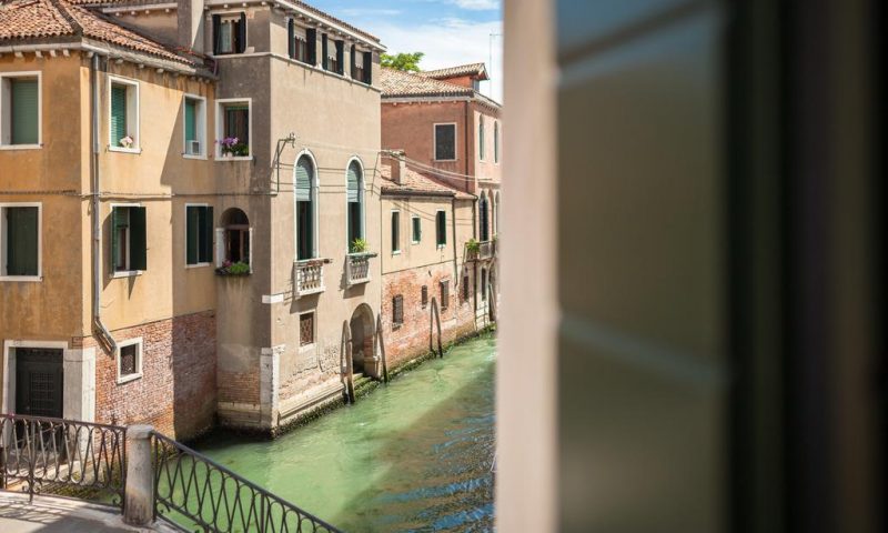 Liassidi Wellness Suites Venice