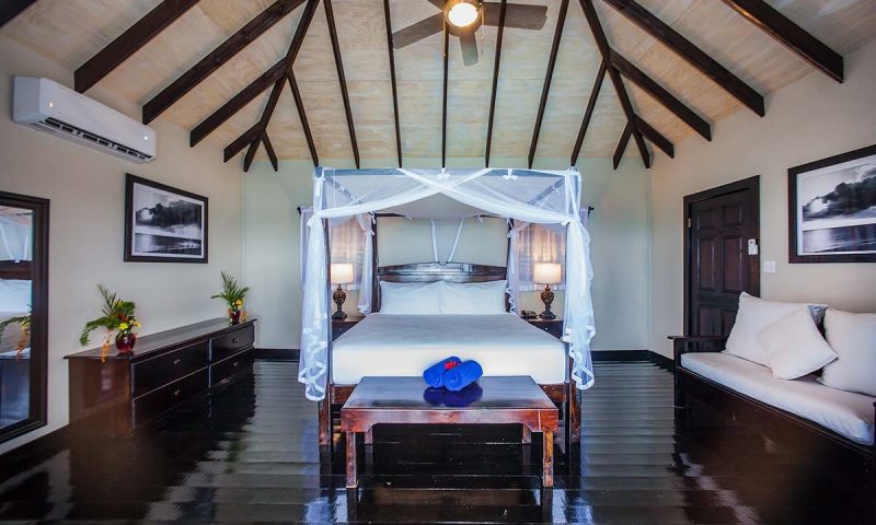Cocos Hotel Antigua