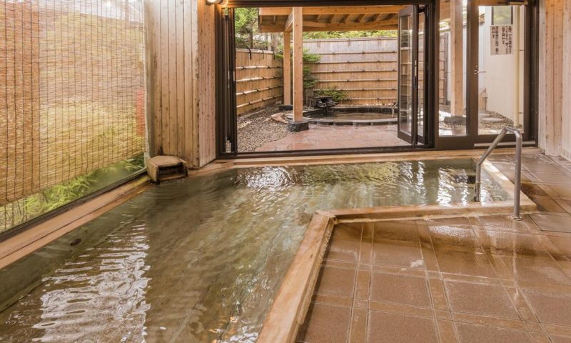 Ryokan Hohoemino Kuyufu Tsuruya