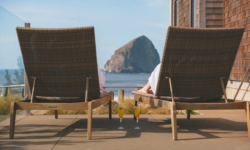 Headlands Coastal Lodge & Spa