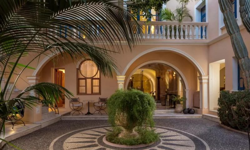 Casa Delfino Hotel & Spa Chania