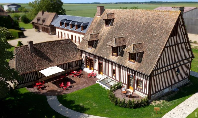 Manoir de Surville