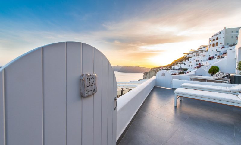 Santorini Secret Suites & Spa