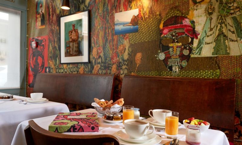 Hotel du Petit Moulin Paris