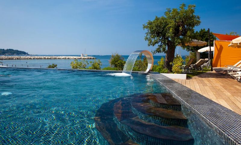 Cap d