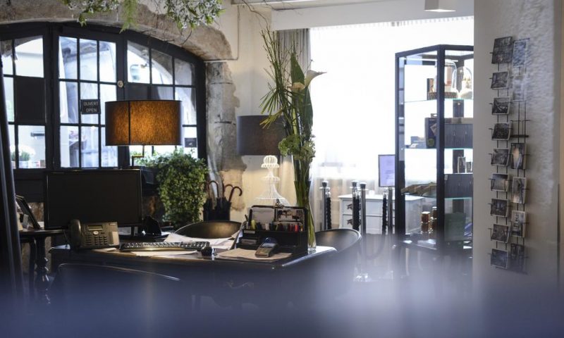 Petit Hotel Confidentiel Chambery