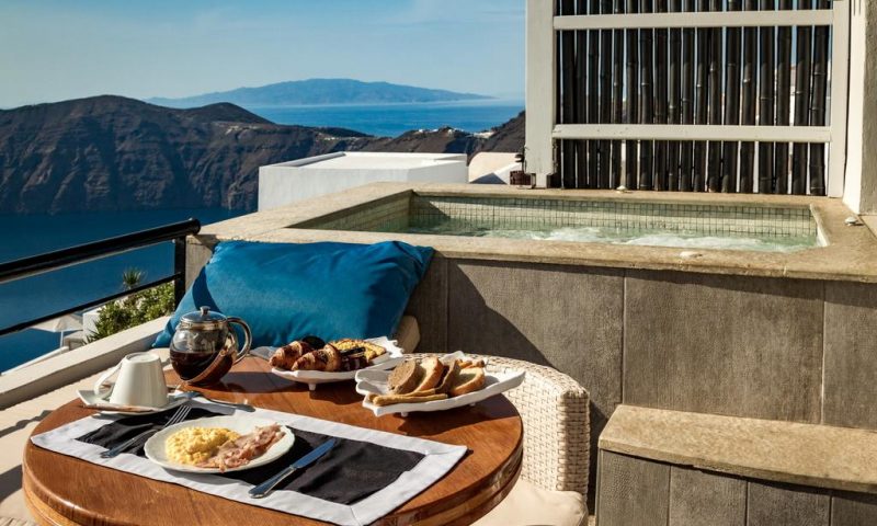 Galaxy Suites & Villas Santorini