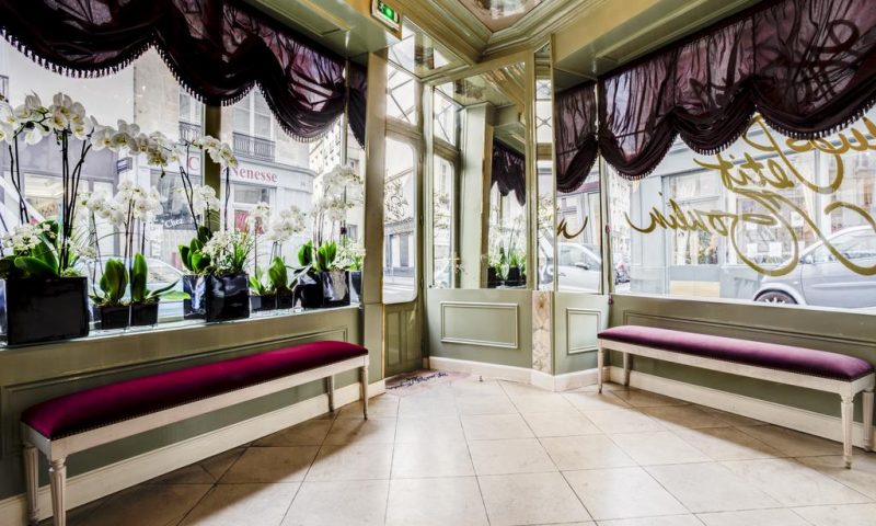 Hotel du Petit Moulin Paris
