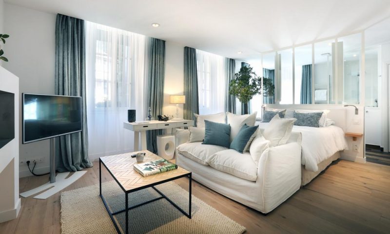 Petit Hotel Confidentiel Chambery