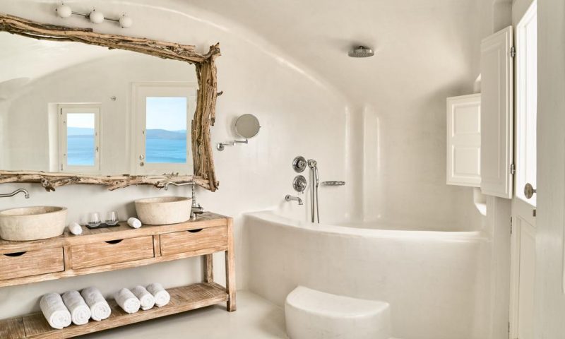 Mystique Santorini