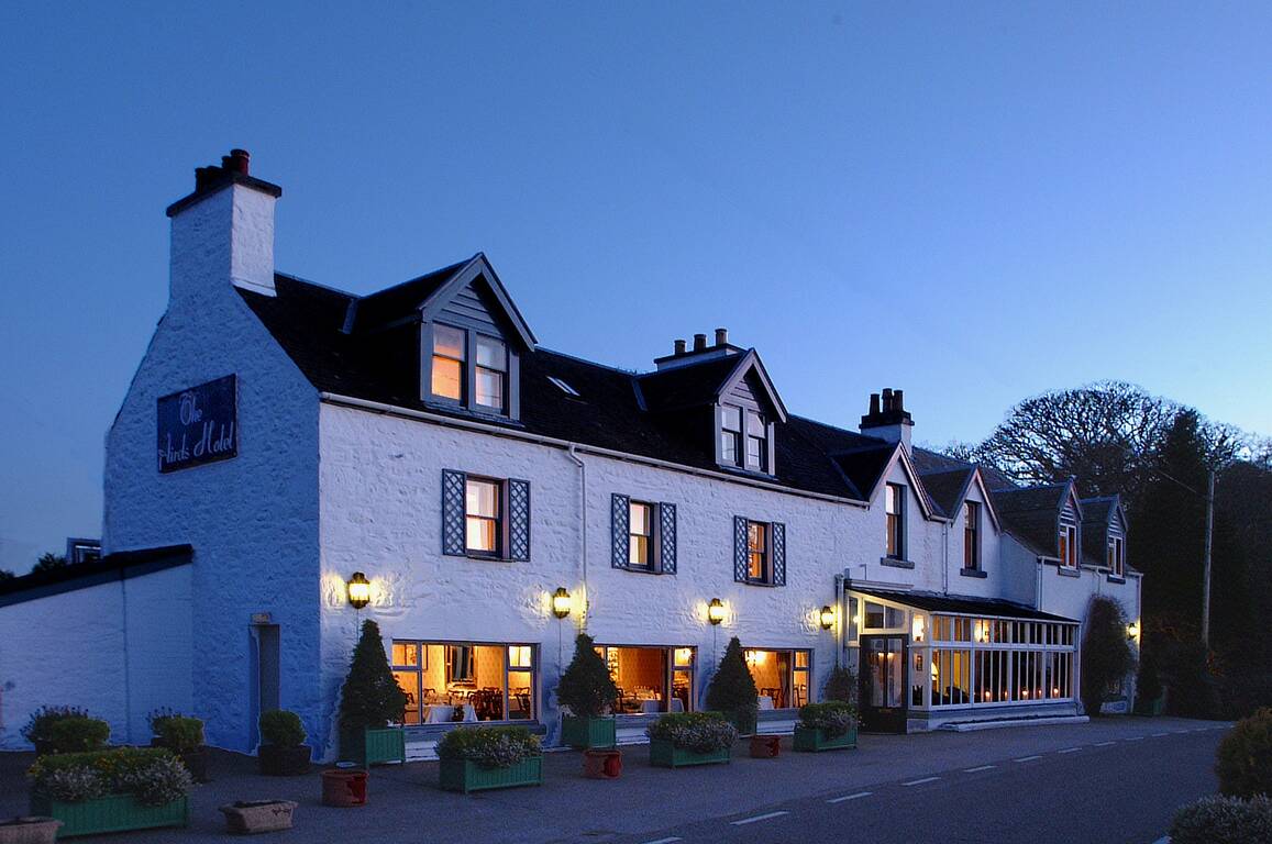 Airds Hotel & Restaurant