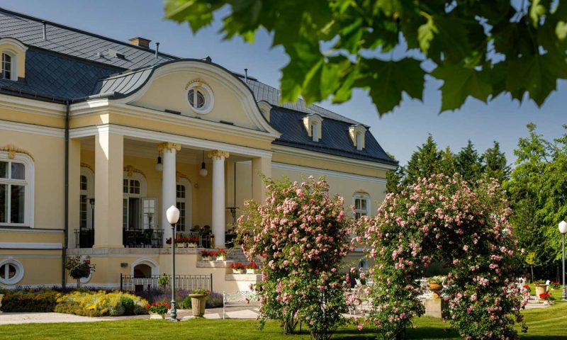 Amade Chateau - Slovakia