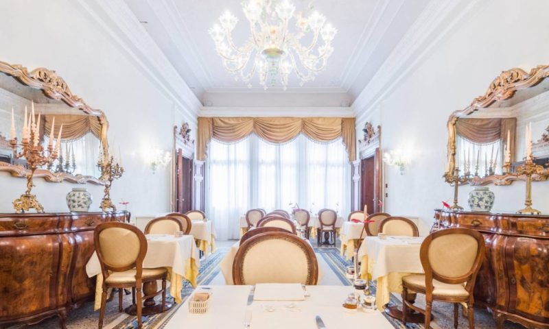 Hotel Ai Cavalieri in Venice