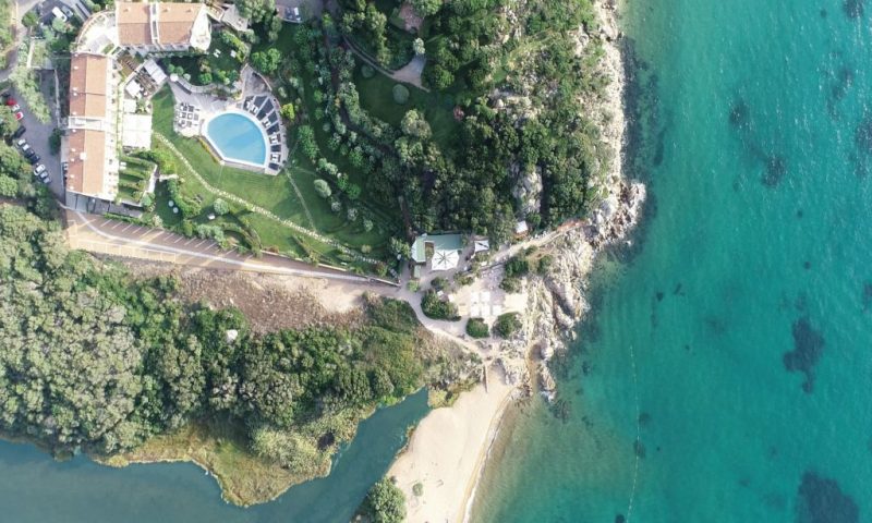 L