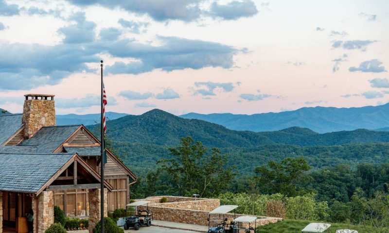 Blackberry Mountain - Tennessee