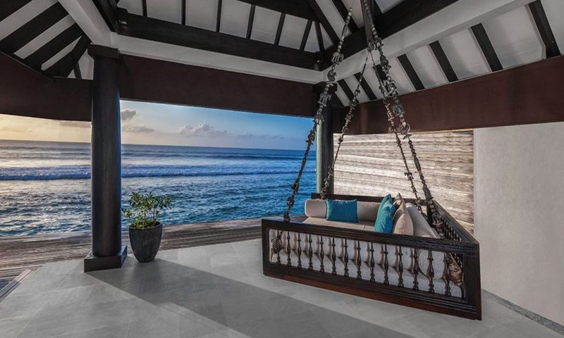 Naladhu Private Island - Maldives