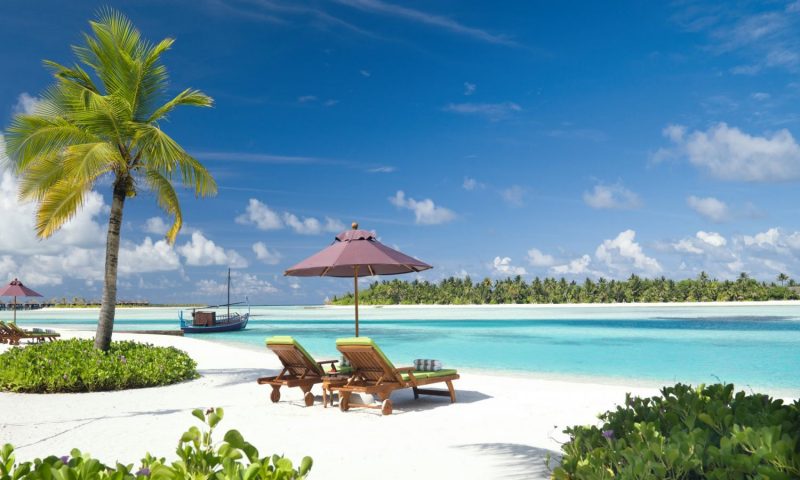 Naladhu Private Island - Maldives