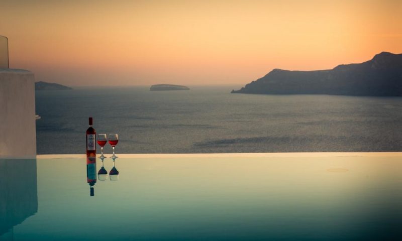 La Perla Villas & Suites Santorini, Cycladic Islands - Greece