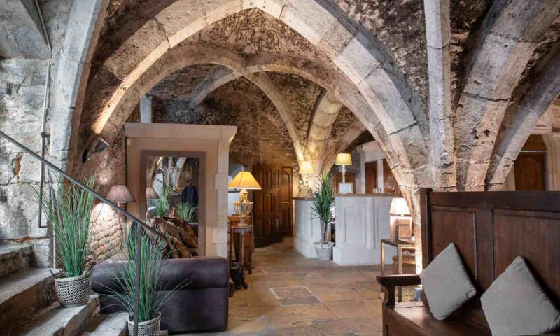 Abbaye de Maizières Beaune, Bourgogne - France