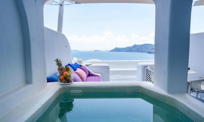 La Perla Villas & Suites Santorini, Cycladic Islands - Greece