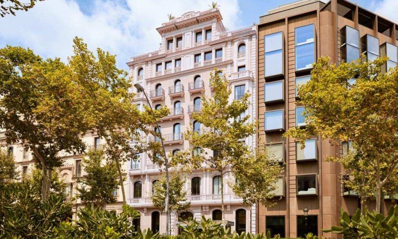 Almanac Barcelona, Catalonia - Spain