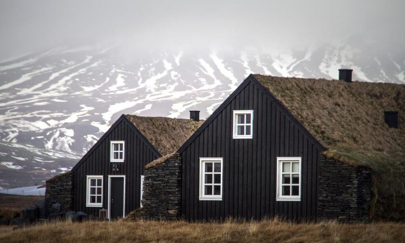 Torfhús Retreat Selfoss - Iceland