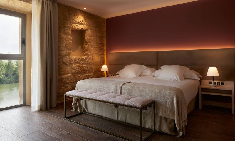 Palacio Tondon Brinas, La Rioja - Spain