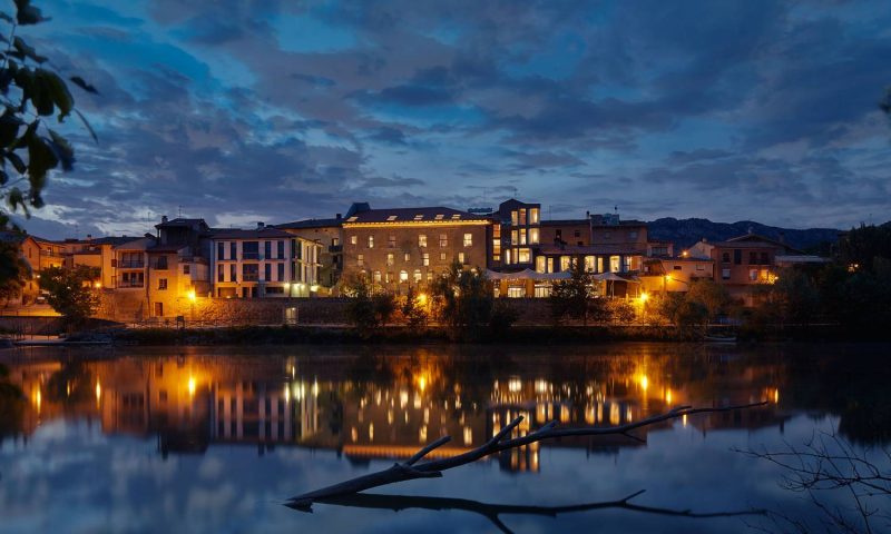 Palacio Tondon Brinas, La Rioja - Spain