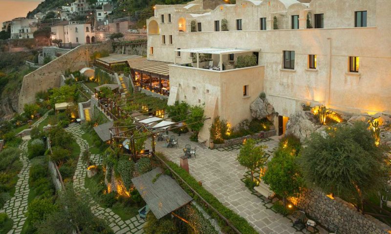 Monastero Santa Rosa Hotel & Spa