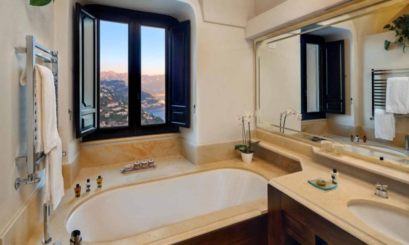 Monastero Santa Rosa Hotel & Spa