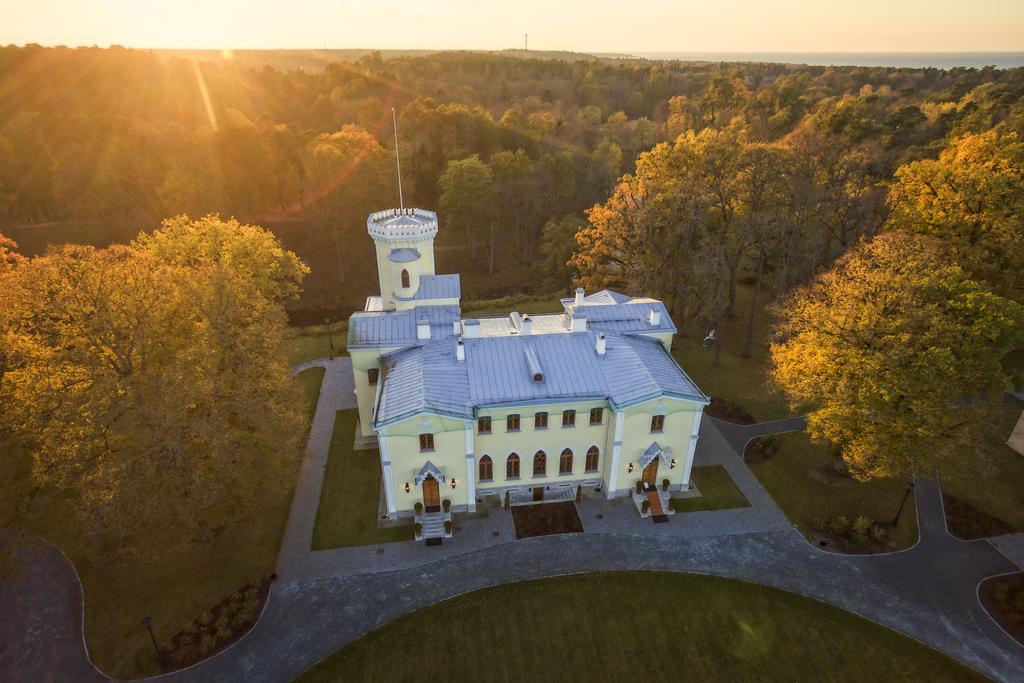 Keila-Joa Schloss Fall - Estonia