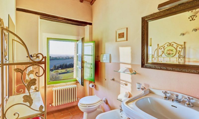 Podere Salicotto Buonconvento, Tuscany - Italy