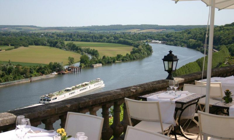 Domaine De La Corniche, Ile De France