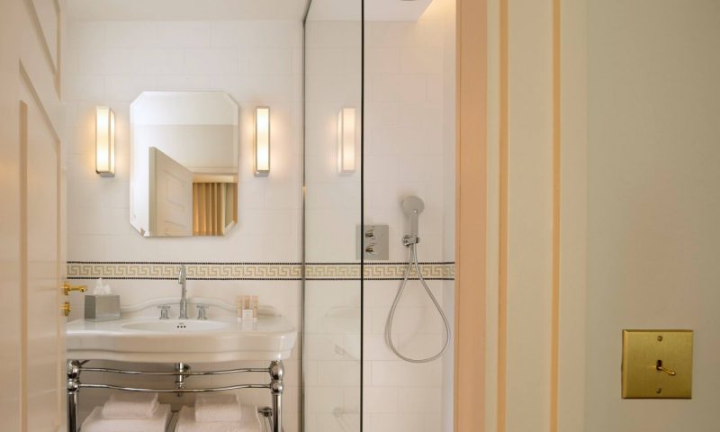 Hotel Le Tsuba Paris - France