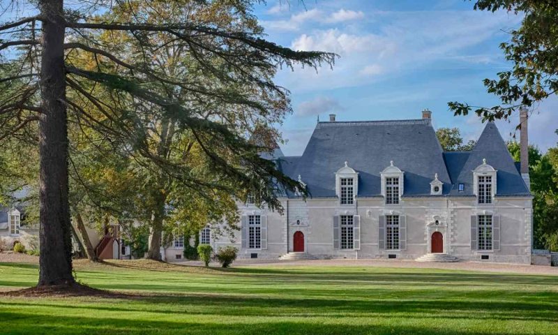 Chateau des Grotteaux, Loire Valley - France