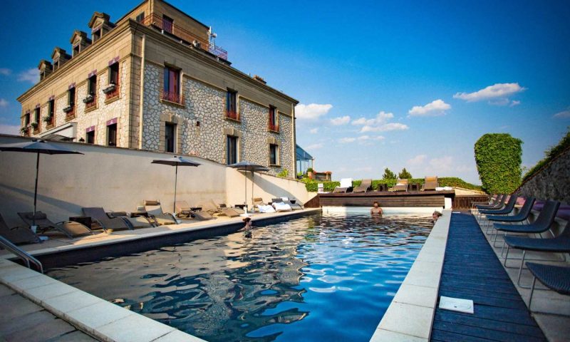Domaine De La Corniche, Ile De France
